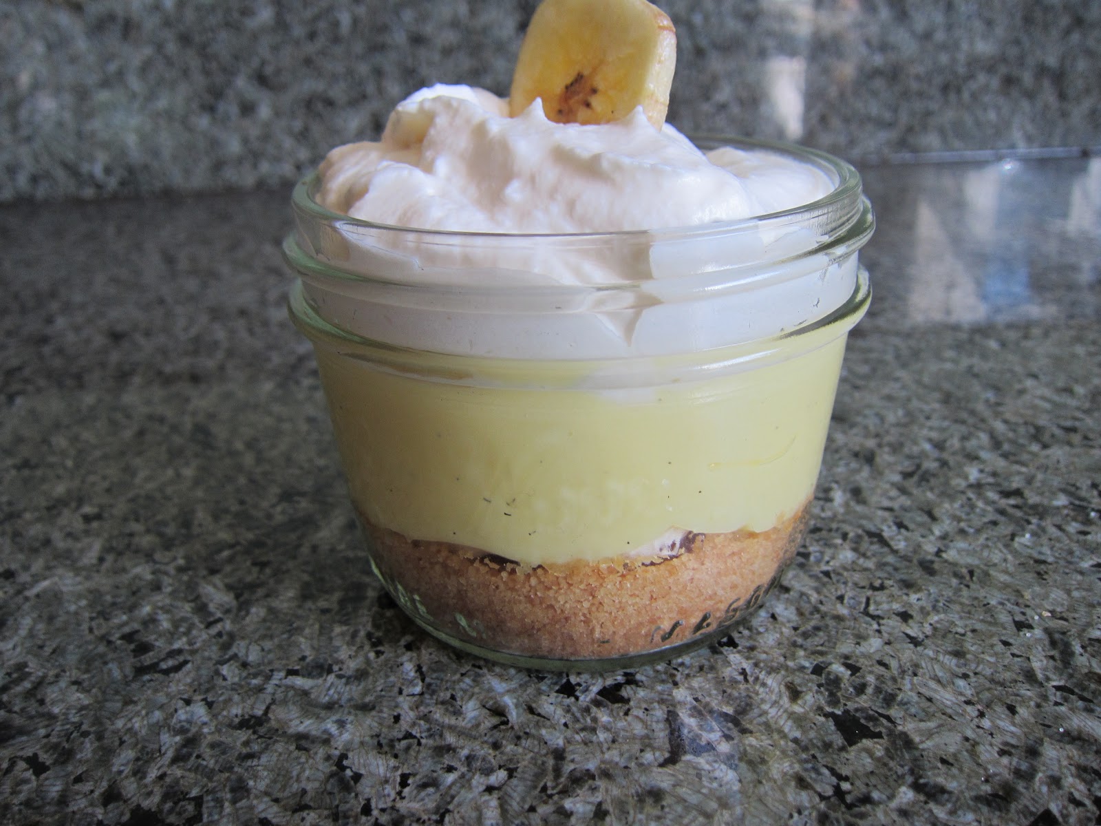 Kaye Syrah Banana Cream Pie in Jars