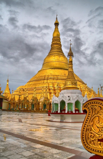 A guide to Myanmar's Shwedagon pagoda