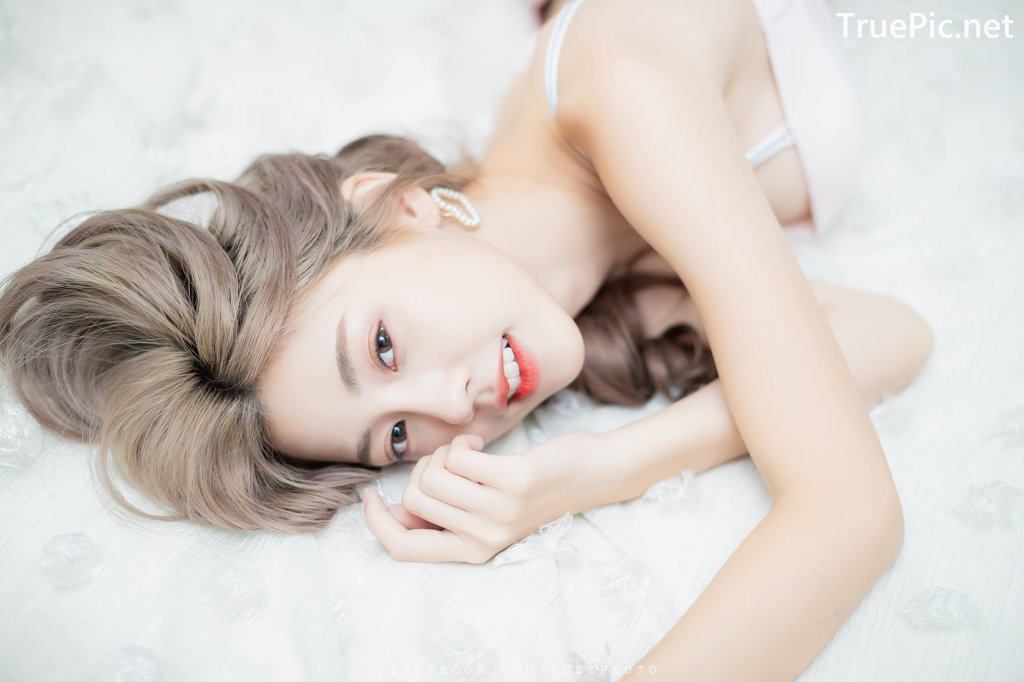 Image-Thailand-Hot-Girl-Nilawan-Iamchuasawad-So-Beautiful-With-White-Bra-and-Miniskirt-TruePic.net- Picture-29