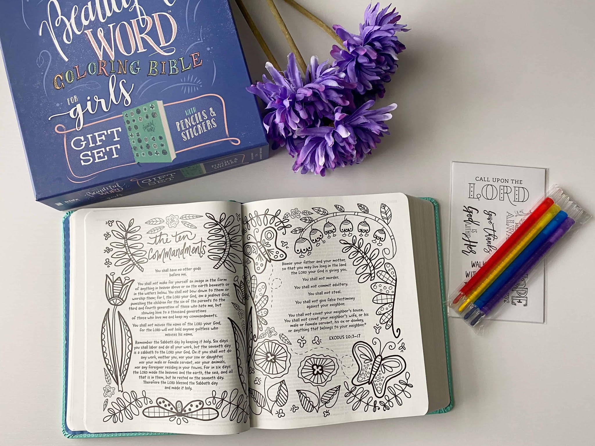 NIV Beautiful Word Coloring Bible for Girls Review - Chellbee