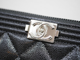 次の給料日までの助っ人質屋 京都の質屋ブログ 丸信質店 ボーイシャネルのロングジップウォレットを買取しました A 定価は139 700円 税込み