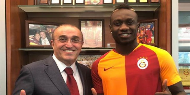 Galatasaray Diagne'yi Ara Transfer Döneminde Renklerine Kattı - Spor Fenomeni
