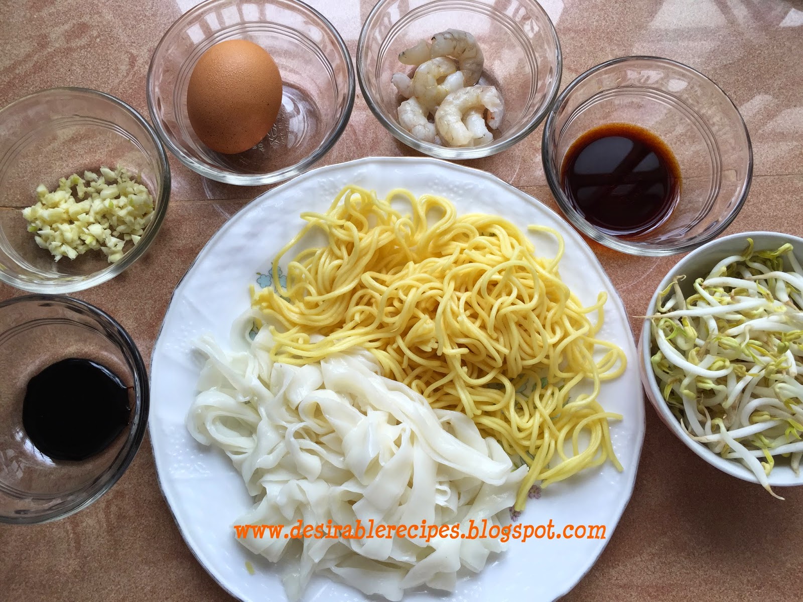 Fried Flat Rice Noodle and Yellow Noodle