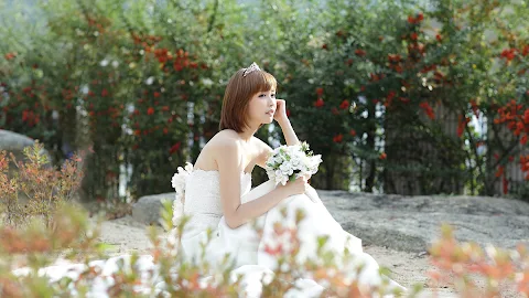 Kang Yui – Wedding Dress