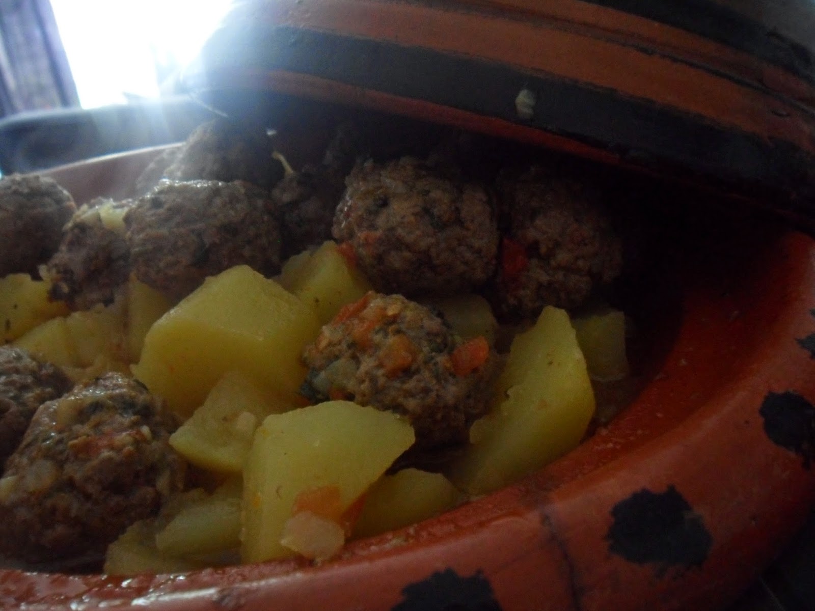 Tajine de Kefta aux pommes de terre (2 à 3pers)