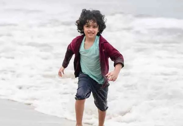 News, World, Gulf, Dubai, Malayalee, Boy, Cinema, Film, Malayalam, Entertainment, Advertisement, Child actor Izin Hash debuts in Malayalam through ‘Nizhal’