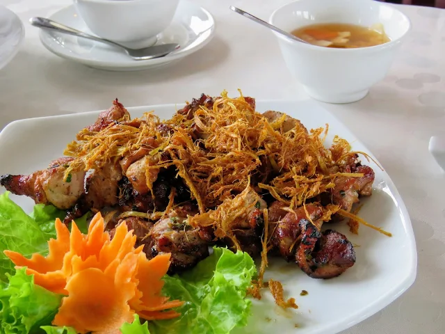 Gourmet lunch on Paloma Cruises Halong Bay in Vietnam