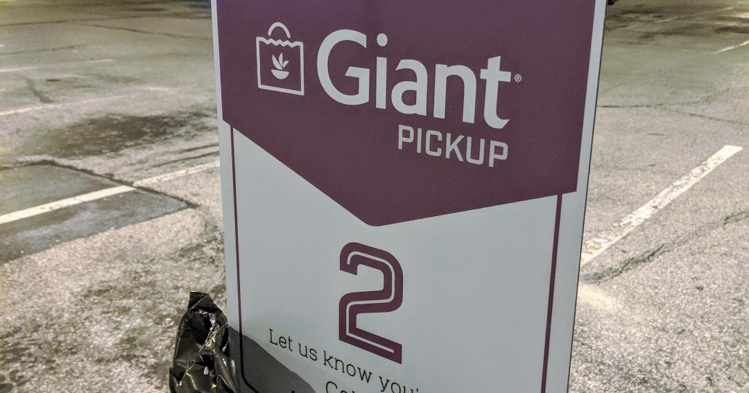 Robert Dyer Bethesda Row Giant relaunching grocery pickup service again