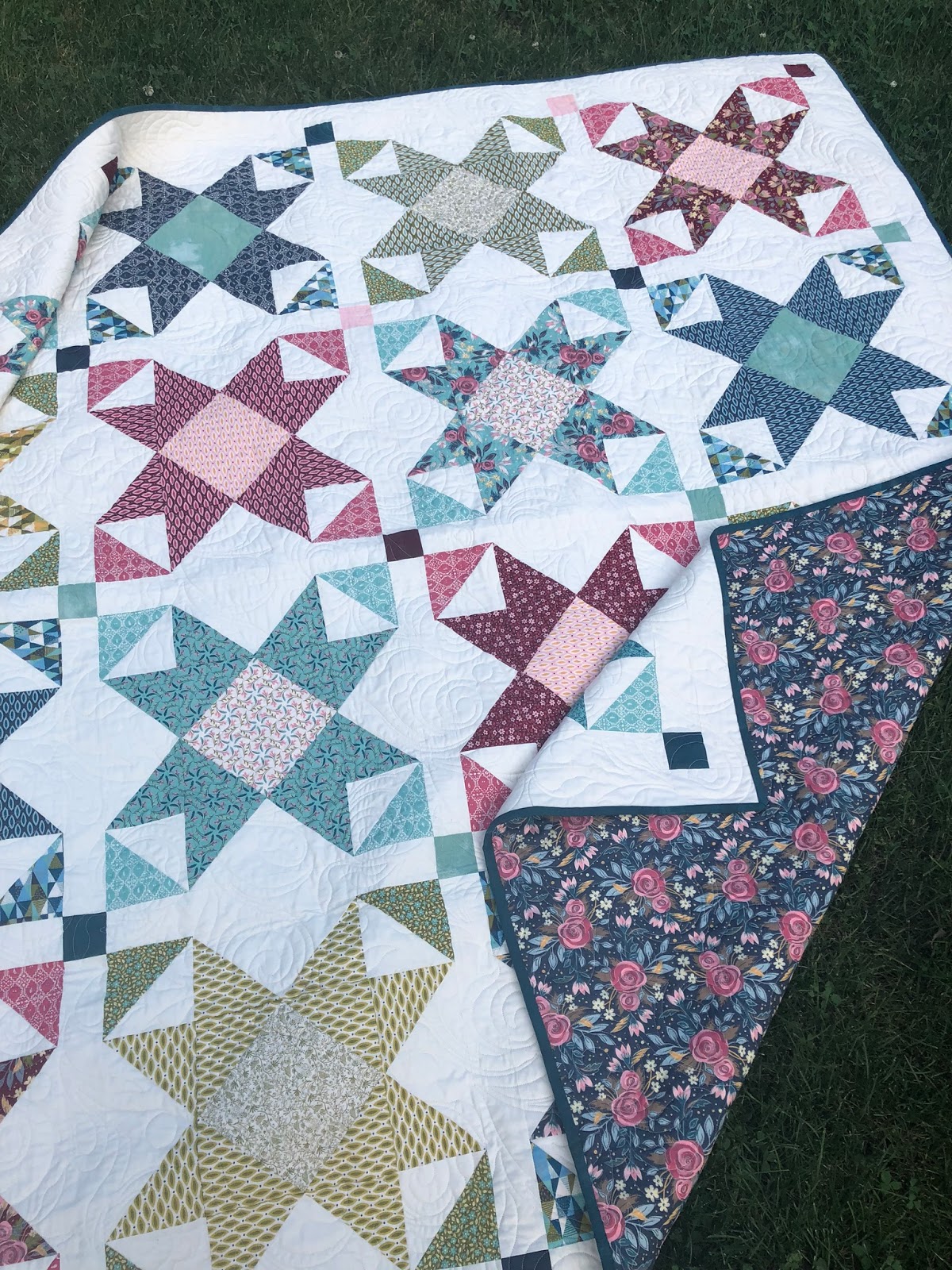 McCall's Quick Quilts August/September 2019 Cross Stars Pattern