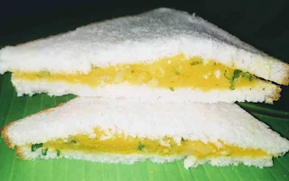 Stuffed triangular shape bread slice for bread pakora recipe