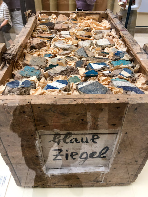 Pete And Kristina Roam Germany Visiting Berlin And Dusseldorf