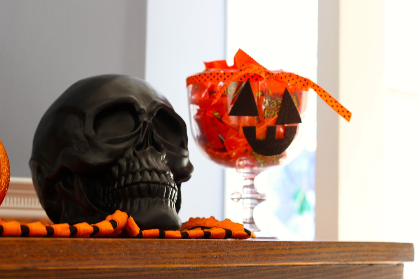 DIY Halloween Candy Bowls - The Chirping Moms