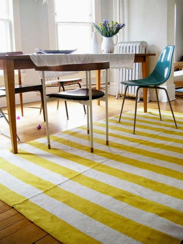 Yellow carpet in the home