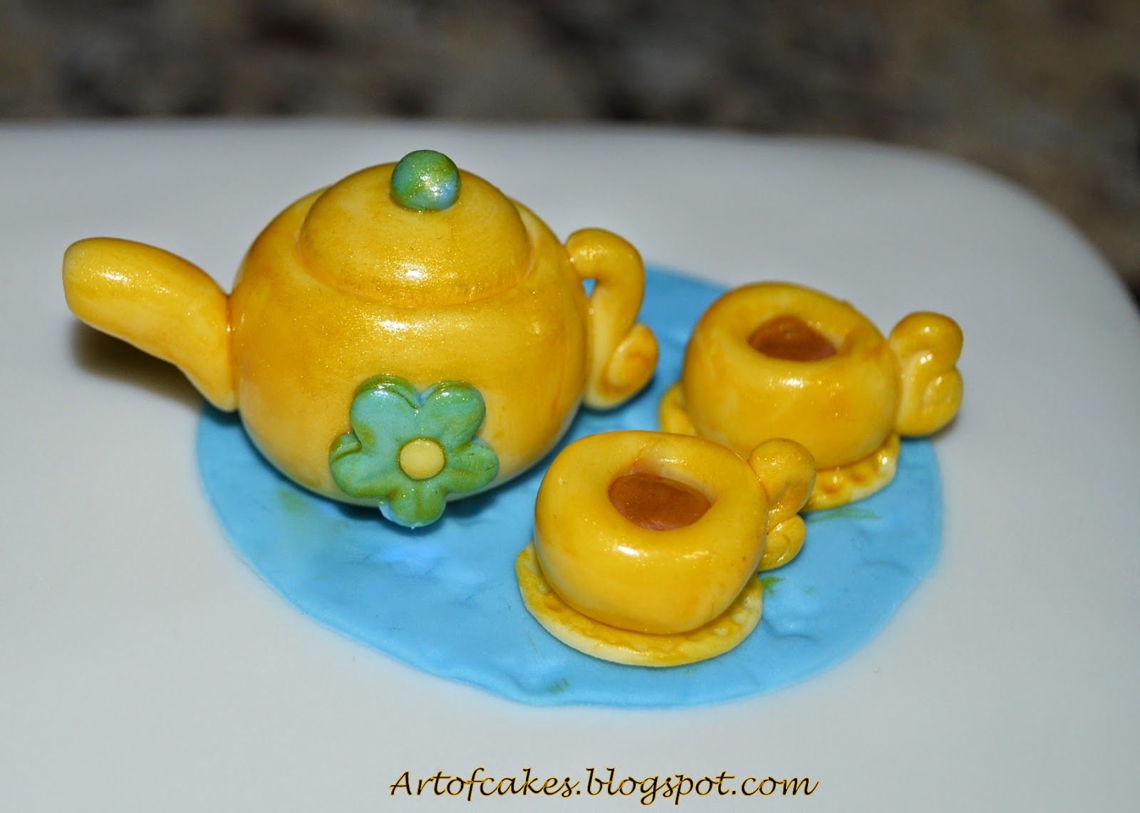 Art Of Cakes Fondant Teapot with Cups