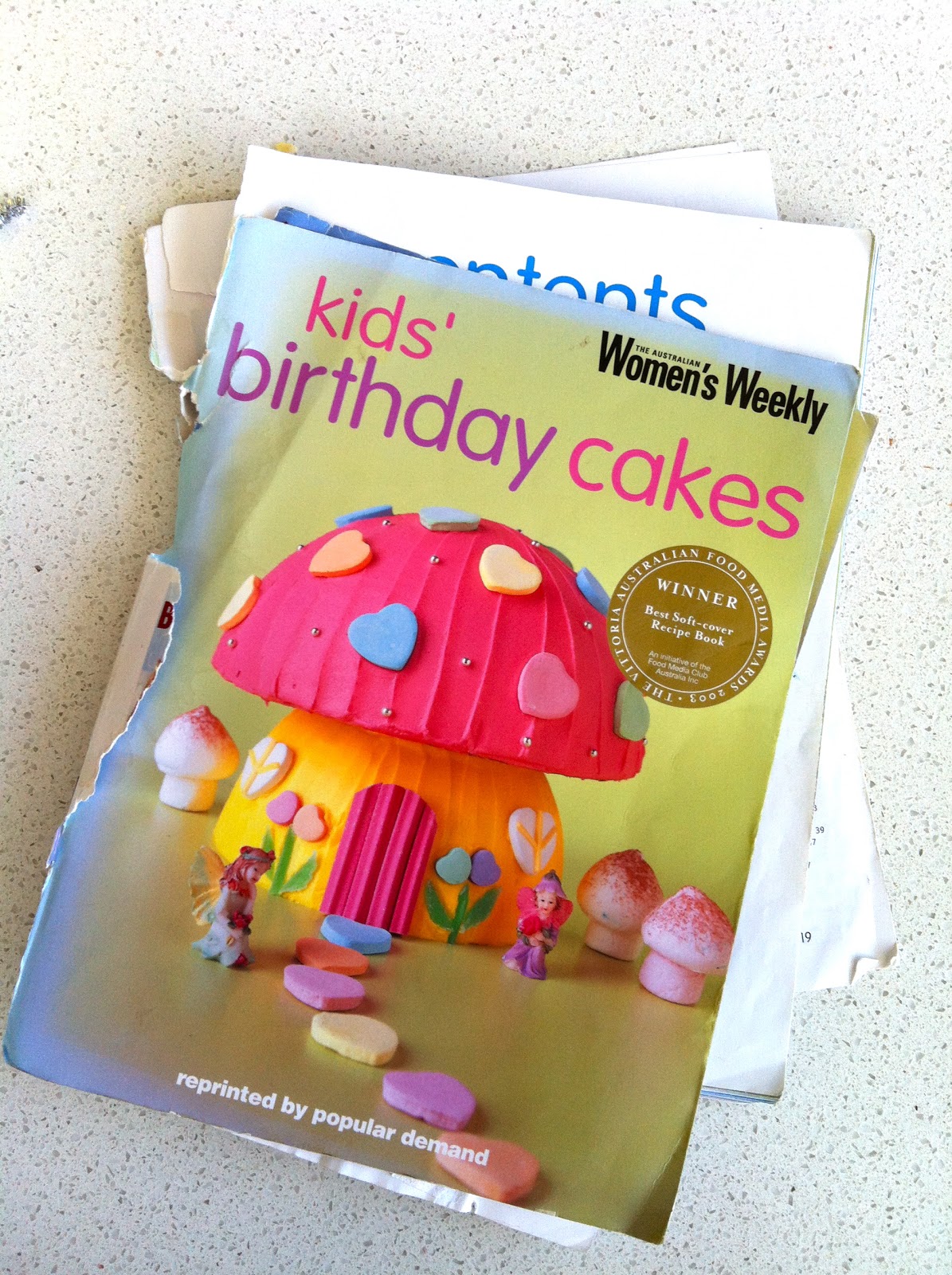everyday miracles grateful for the AWW kids birthday cakes book
