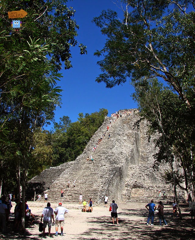 Pirámide Cobá