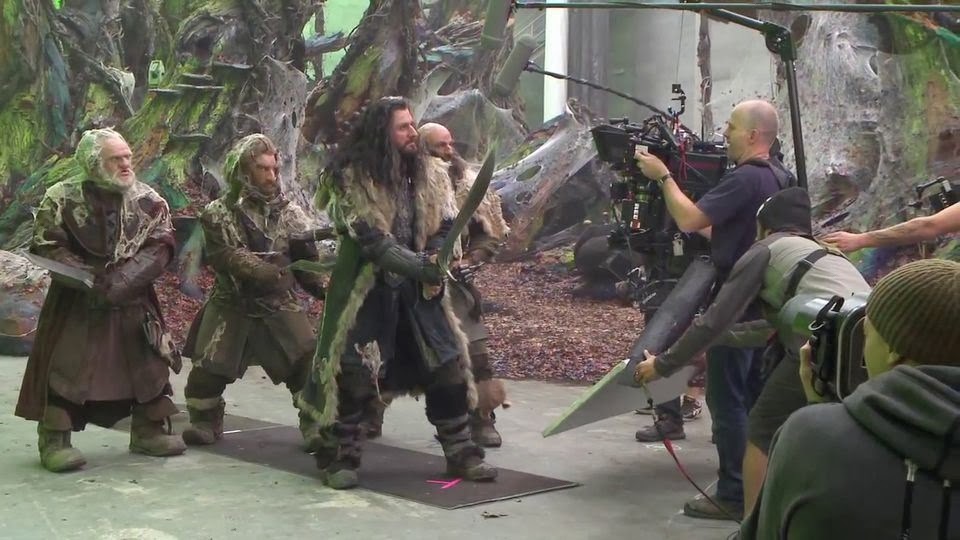 хоббит нежданное путешествие ривенделл. джон рис-дэвис гимли. питер джексон в хоббите. питер джексон на съемках хоббита. властелин колец братство кольца питер джексон.