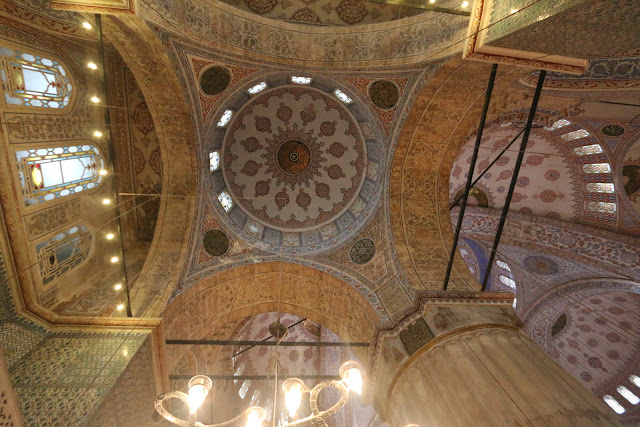 Feeling amazed with beautiful interior blue tiles from the 16th Century Iznik design at Blue Mosque in Sultanahmet Square in Istanbul, Turkey Feeling amazed with beautiful interior blue tiles from the 16th Century Iznik design at Blue Mosque in Sultanahmet Square in Istanbul, Turkey