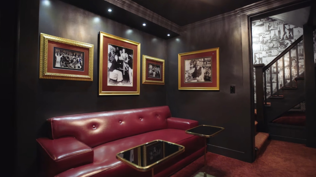 45 Interior Design Photos vs. 601 S Windsor Blvd, Los Angeles Luxury Mansion Tour