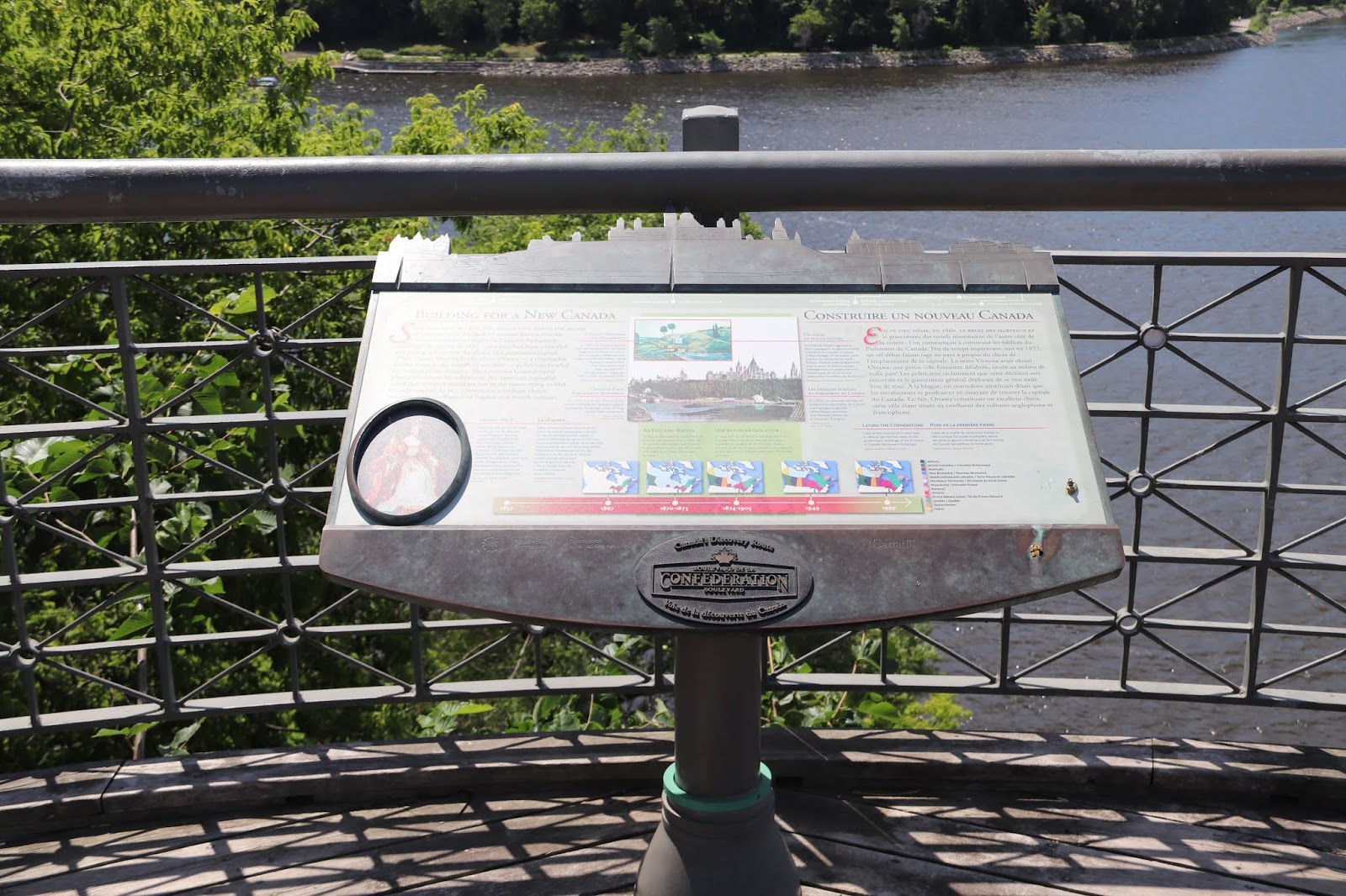 Memorials in Ottawa Building for a New Canada Plaque