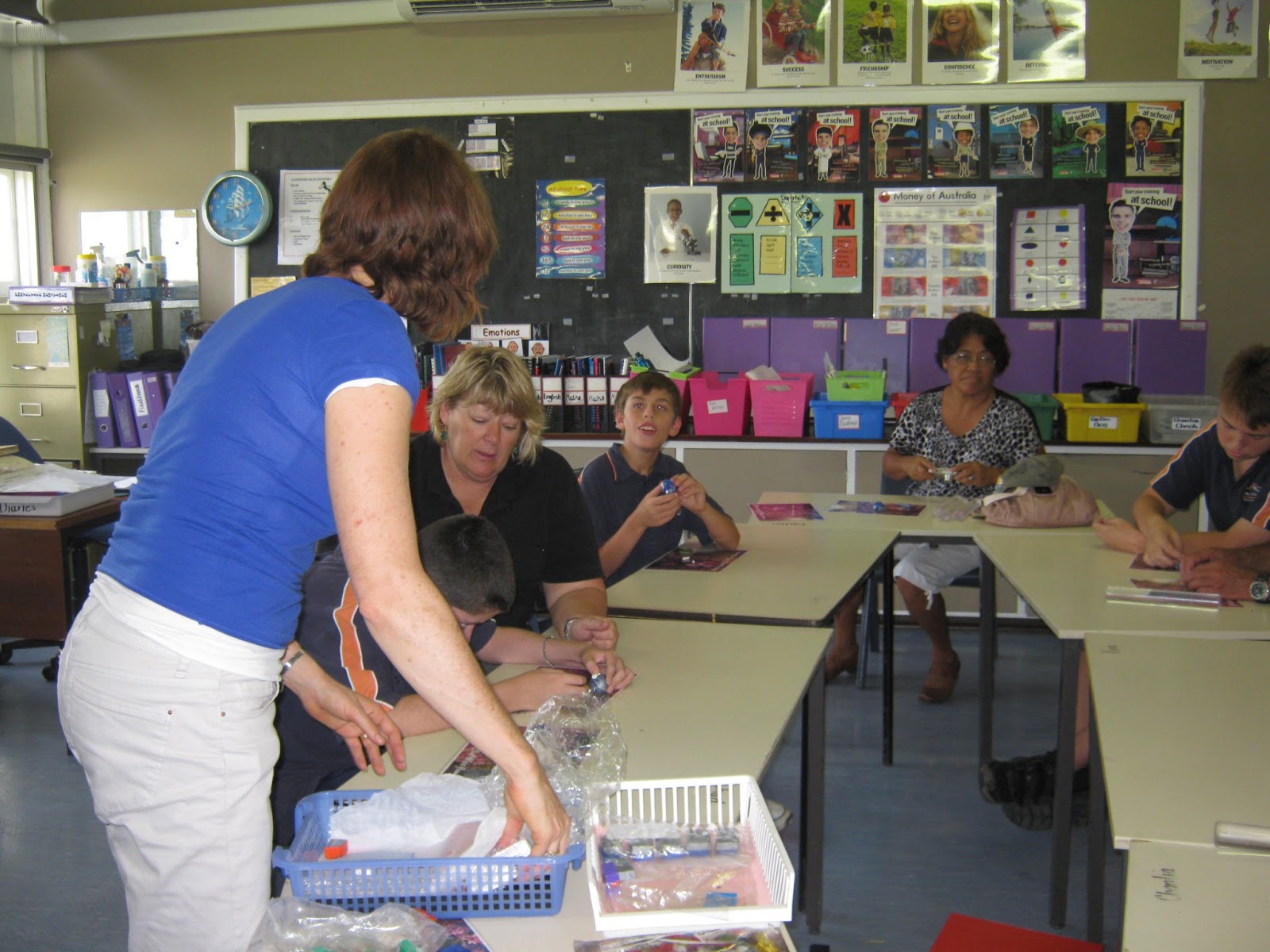 A Thousand Midwest Flowers Holland Street School