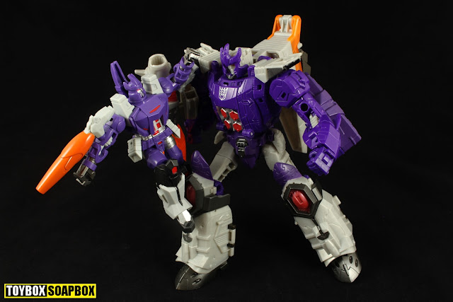 titans return galvatron vs dx9 tyrant