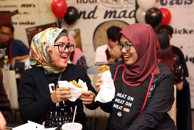 KFC Fans Party : Zinger Double Down Kembali