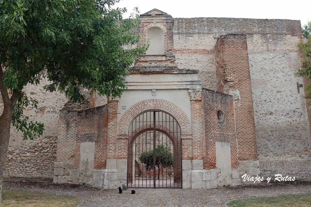 Iglesia de San Andrés de Olmedo