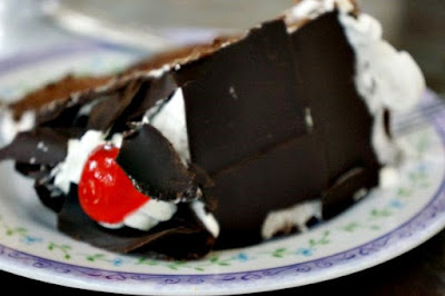 black forest toko oen malang