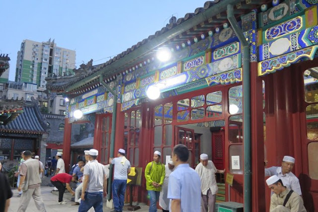 Normal Baru di Beijing: Masjid buka, pasar tutup Juni 14, 2020