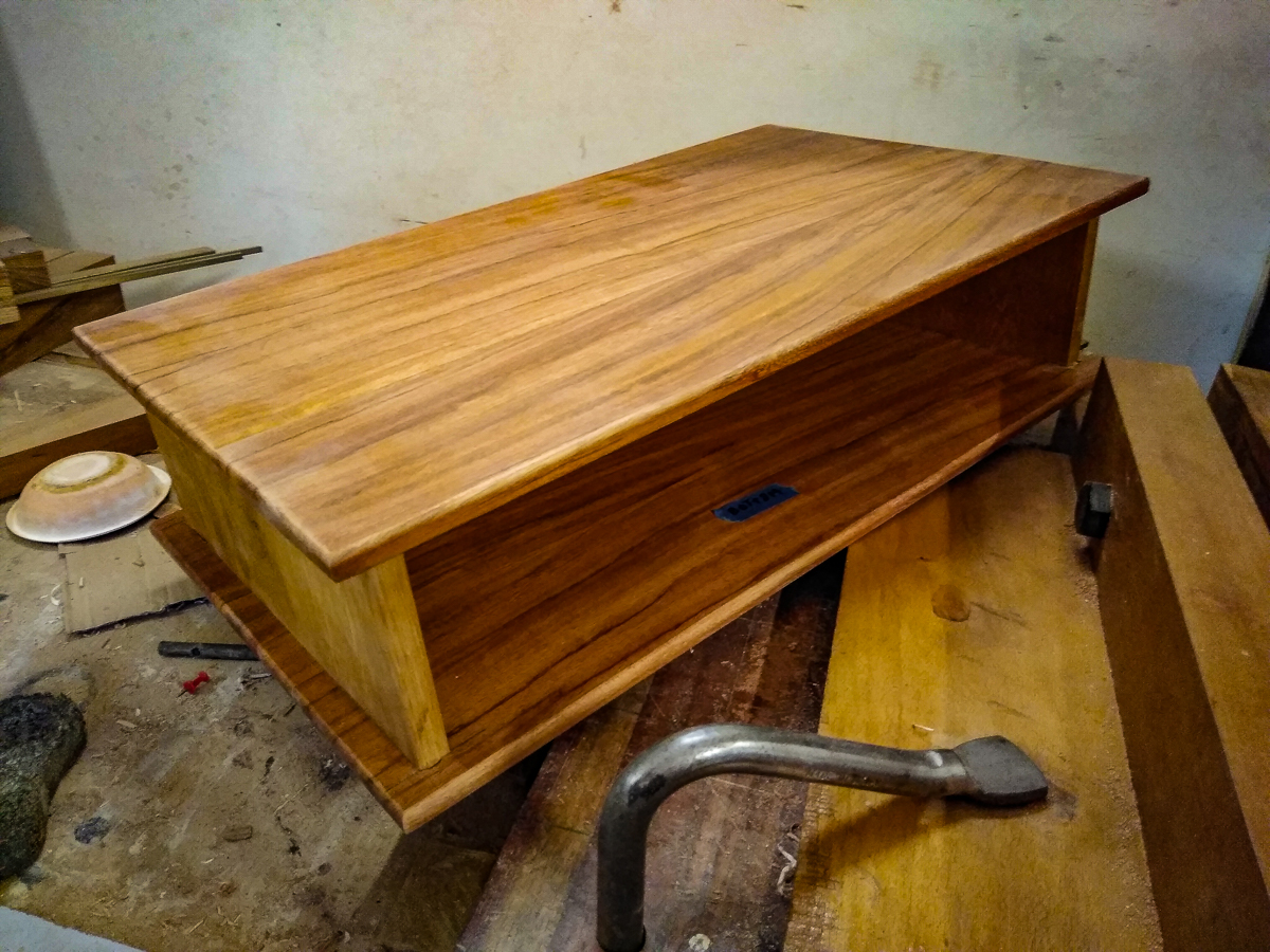 Projects Making a Cutlery Box