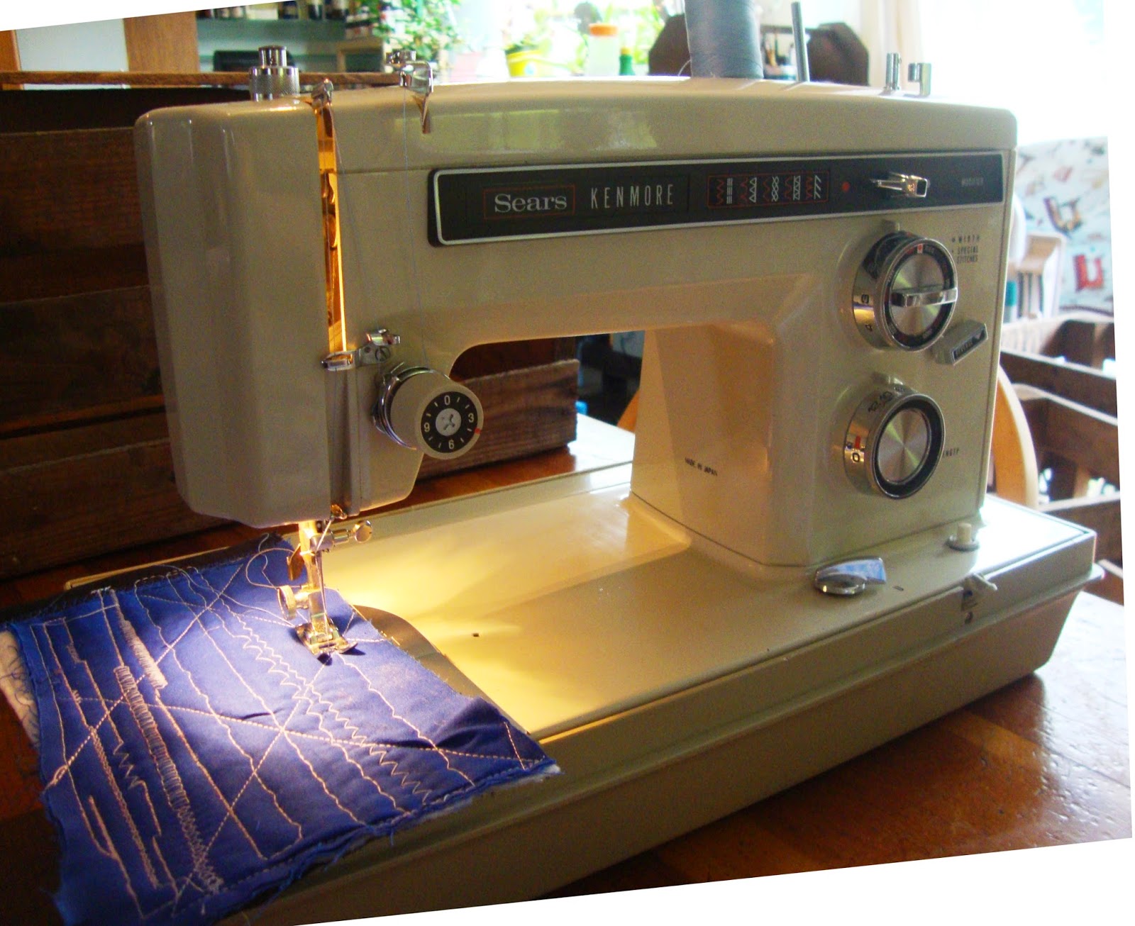 Modern Day Laura: For Sale: Sears Kenmore Model 1431 Sewing Machine
