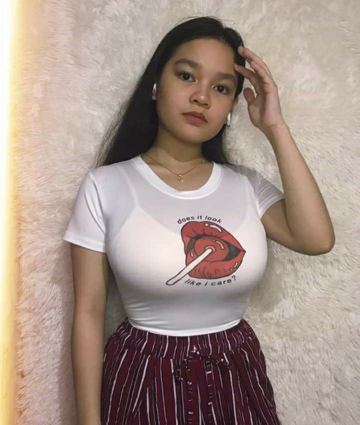 Xyriel Manabat Posts A Photo Showing How Well Endowed She Is ~ Wazzup Pilipinas News And Events
