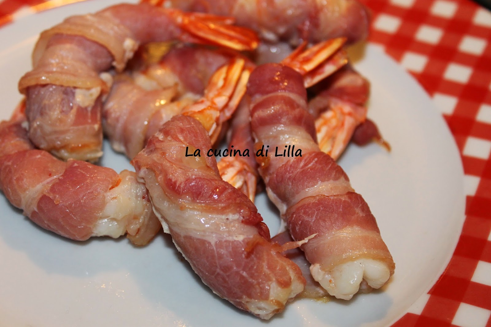 Antipasti Gamberi avvolti nella pancetta