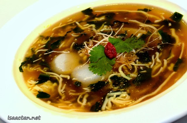#4 Fresh Ginseng Broth with Duo Scallop (RM18++ per portion)