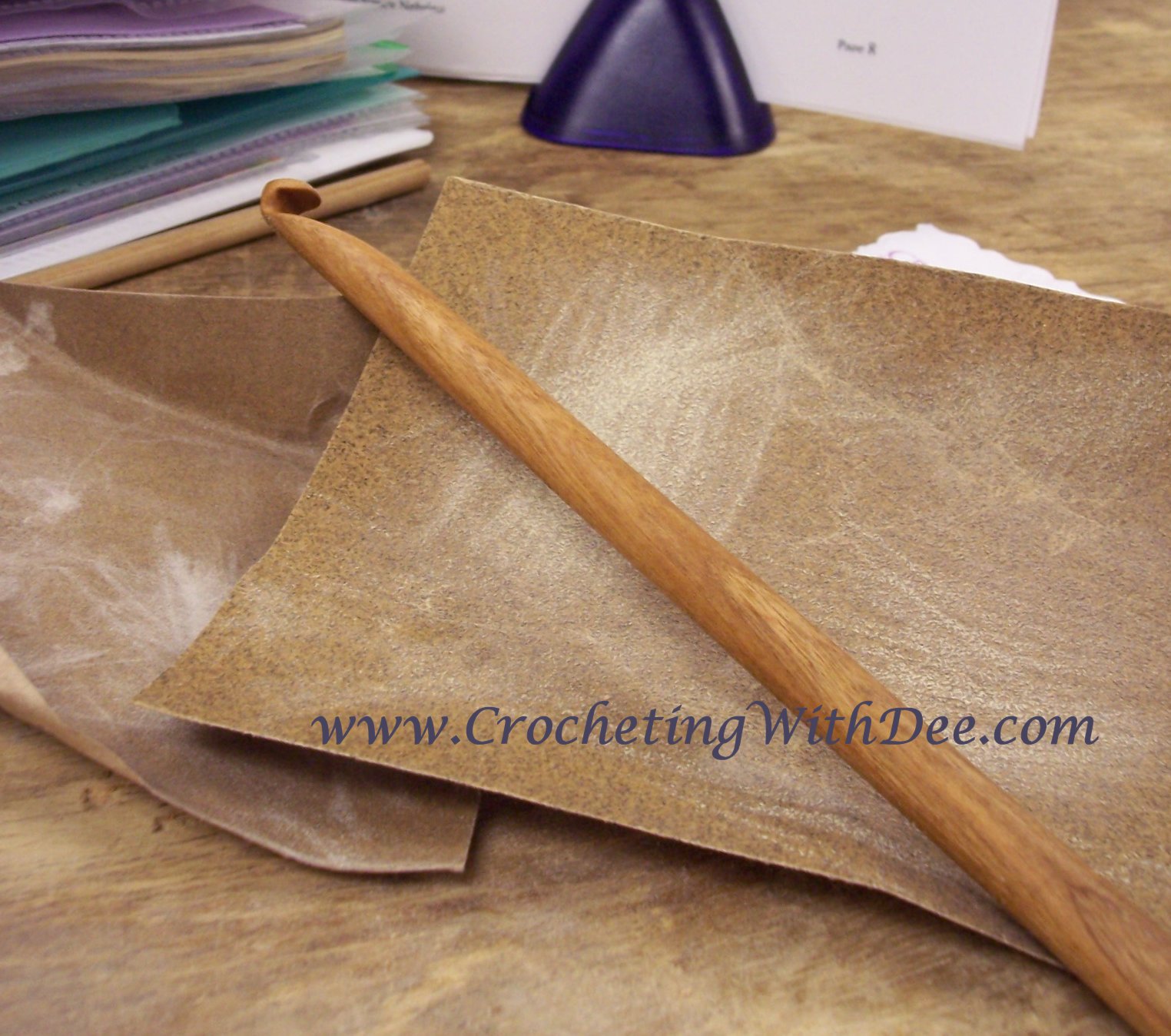 Dee's Hooks & Stitches Dee's Dowely Crochet Hook