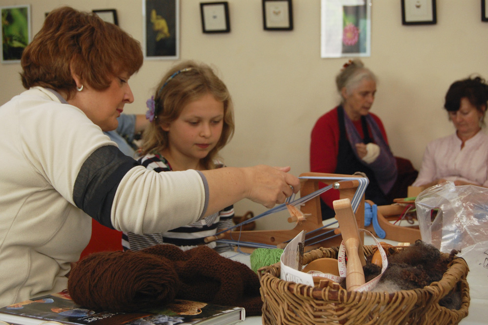 Riverside Centre Spinners and Weavers 17th Sept