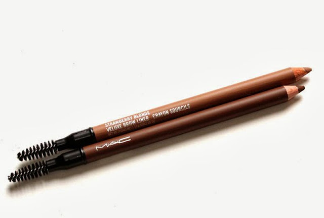 قلم رسم الحواجب قلم رسم الحواجب