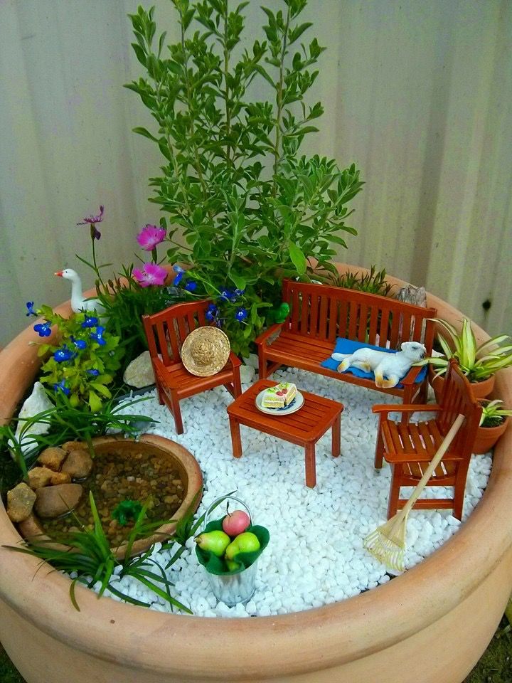 30 Of The Most Beautiful Free DIY Indoor Mini Garden Ideas Decor Units