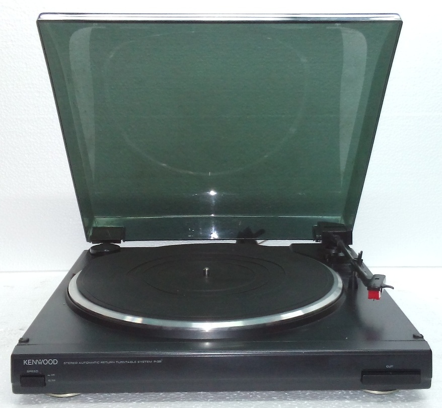 BARANG BARANG ELEKTRIK TERPAKAI DAN RARE SOLD OUT!! TURNTABLE PLAYER