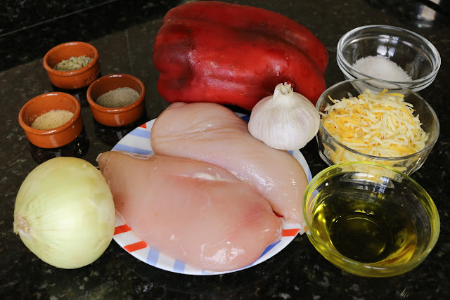 Ingredientes para pechuga de pollo rellena de verduras y queso