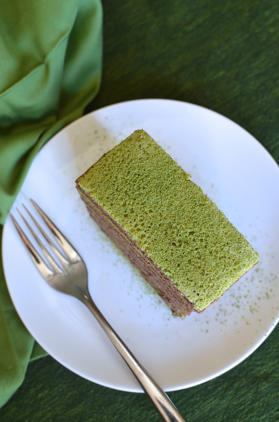 Playing with Flour: Matcha-almond sponge (multi) layer cake