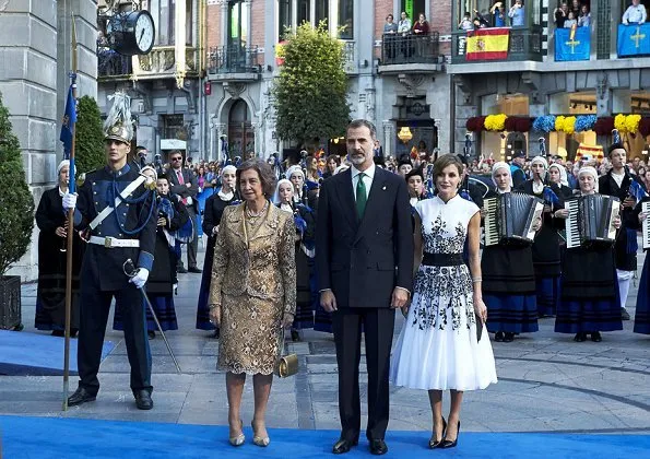 King Felipe VI and Queen Sofia. Queen Letizia wore Felipe Varela Floral-Embroidered dress, Magrit Pumps