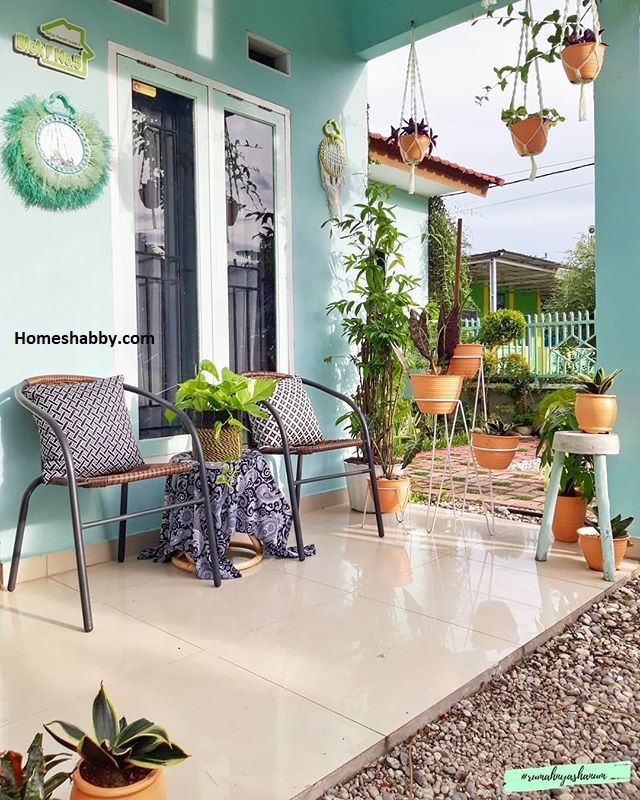 Ide Dekorasi Rumah Desa Dengan Tanaman Tanpa Bikin Hunianmu Jadi Hutan Homeshabby Com Design Home Plans Home Decorating And Interior Design