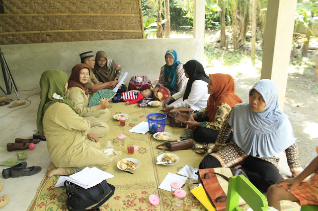 Bhabinkamtibmas hadiri pertemuan Kader Pos Yandu Desa Sendangsari di Dusun Benyo Sendangsari Pajangan