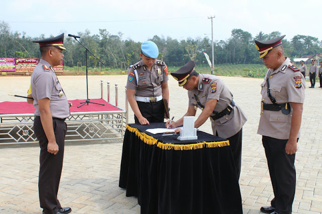 Wakapolres dan Dua Kasat Polres Pesawaran Diganti