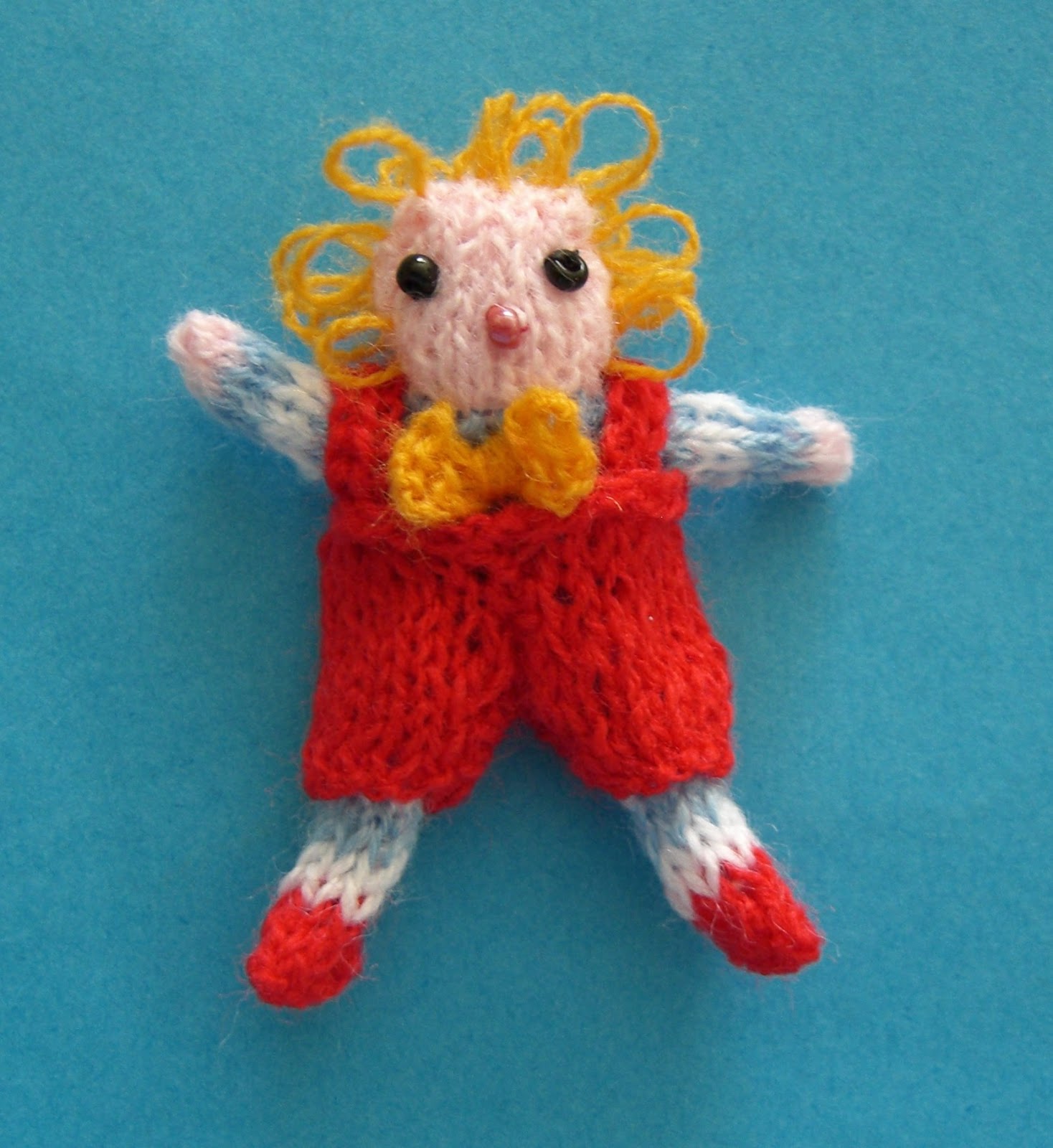 bitstobuy bitstobuy miniature knitting patterns is changing