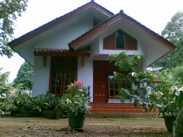 54 Desain Rumah  Sederhana di  Kampung Yang Terlihat Cantik 