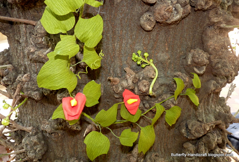 Butterfly Handicrafts: Handmade Flower Creeper