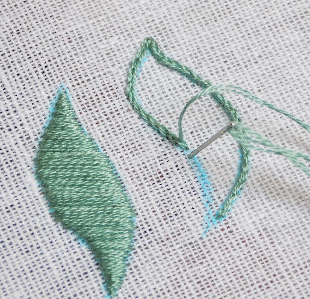 Thêu đường viền bằng mũi Split Stitch trước khi thêu bó hạt